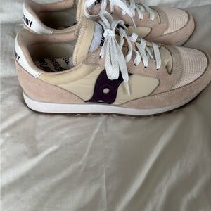 Saucony Women's Cream and Purple Sneakers